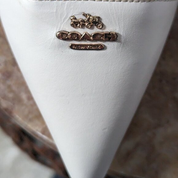 Coach Vierra Leather Heels size 9B tan-off white, 3 1/2 inch heel - Picture 5 of 7